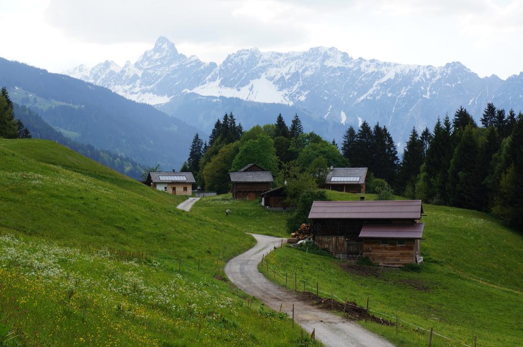 Maisaess Lifinarblick Villa Schruns Bilik gambar