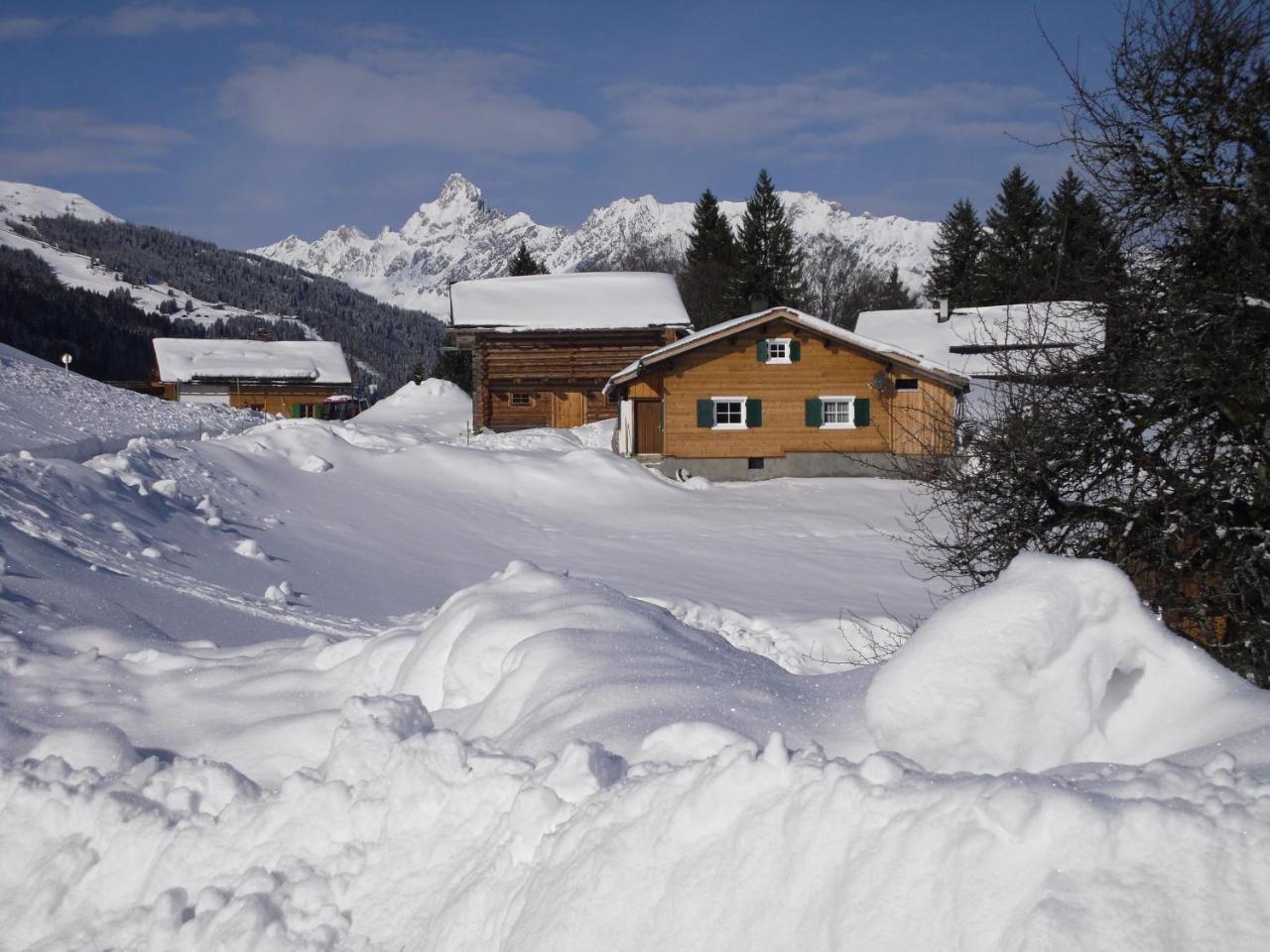 Maisaess Lifinarblick Villa Schruns Luaran gambar